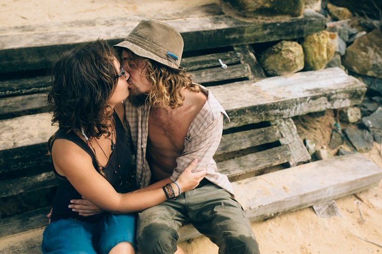 Herpes Dating in Northern Territory, Australia: Find Love Locally